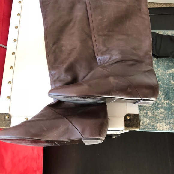 Boots - Picture 3 of 3